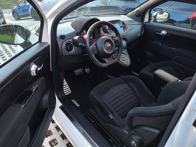 Abarth 595 595 1.4 Turbo T-Jet 180 CV Competizione (8)