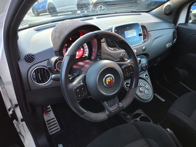 Abarth 595 595 1.4 Turbo T-Jet 180 CV Competizione (9)