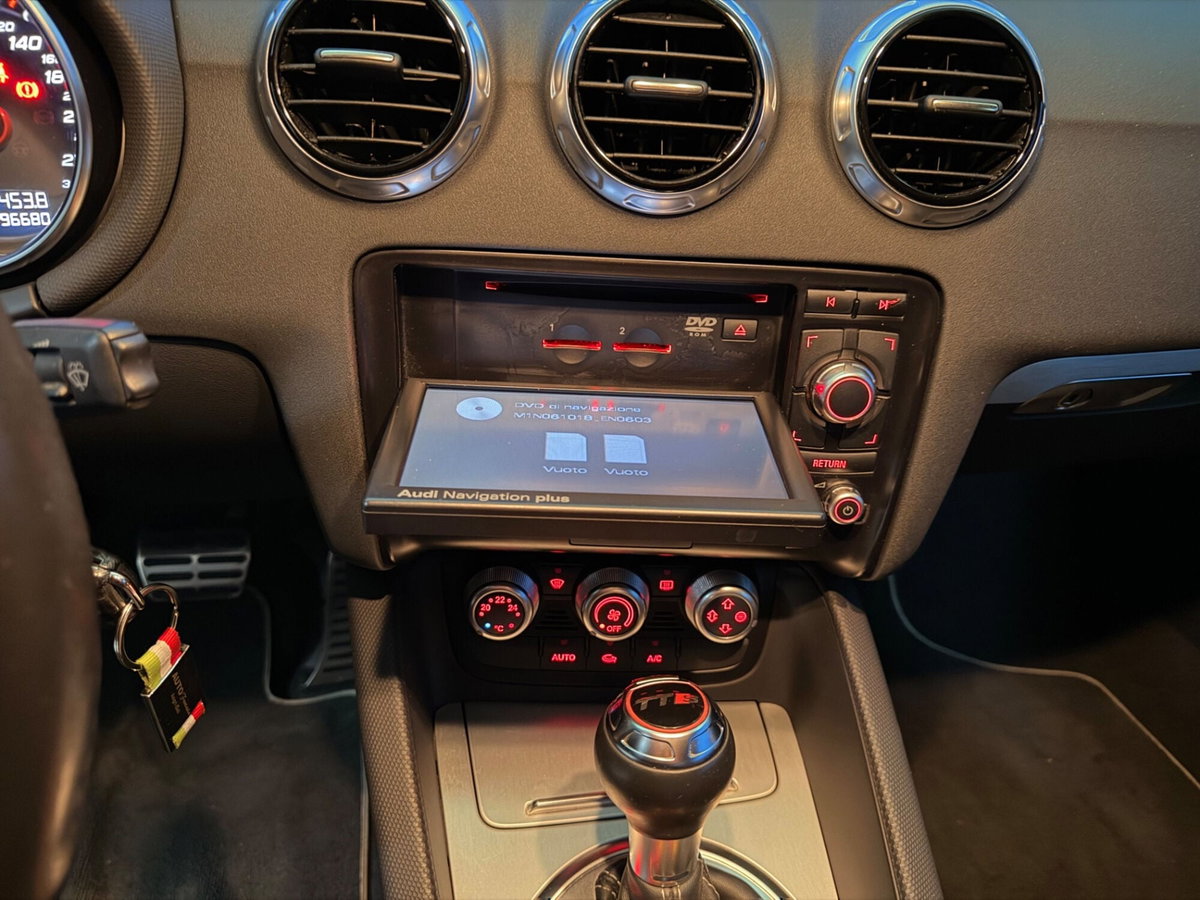 Audi TT Coupé 2.0 TFSI (12)
