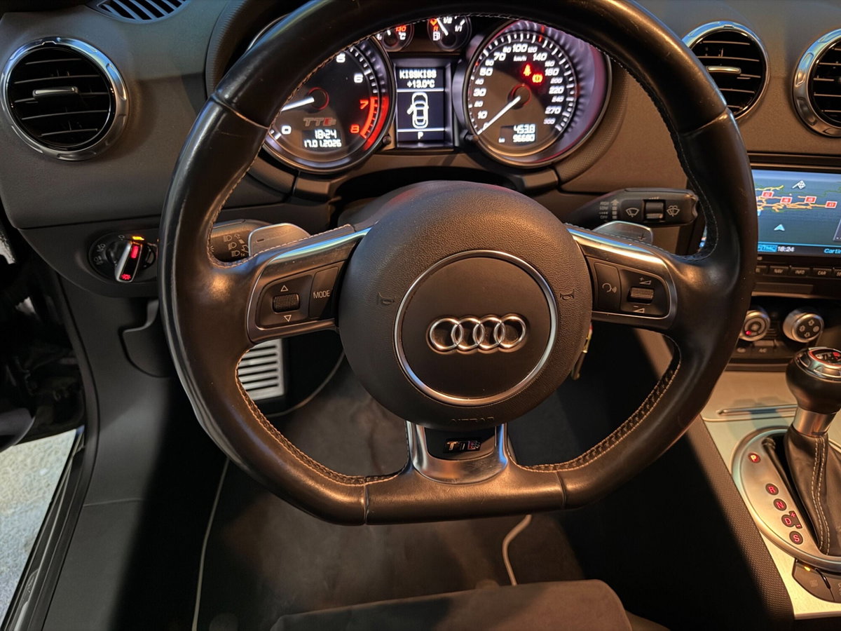 Audi TT Coupé 2.0 TFSI (9)