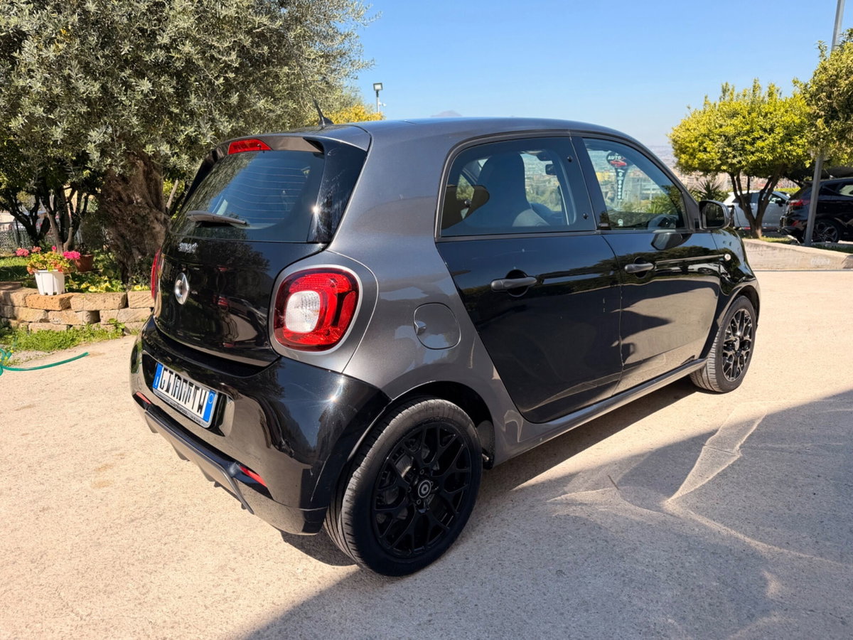 smart forfour forfour 70 1.0 twinamic Youngster (6)