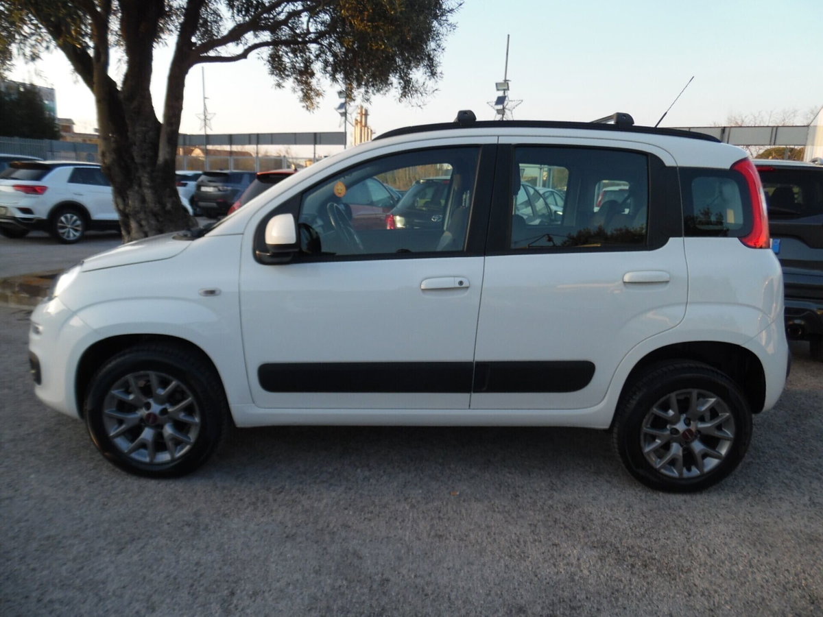 Fiat Panda 0.9 TwinAir Turbo Natural Power Lounge (4)