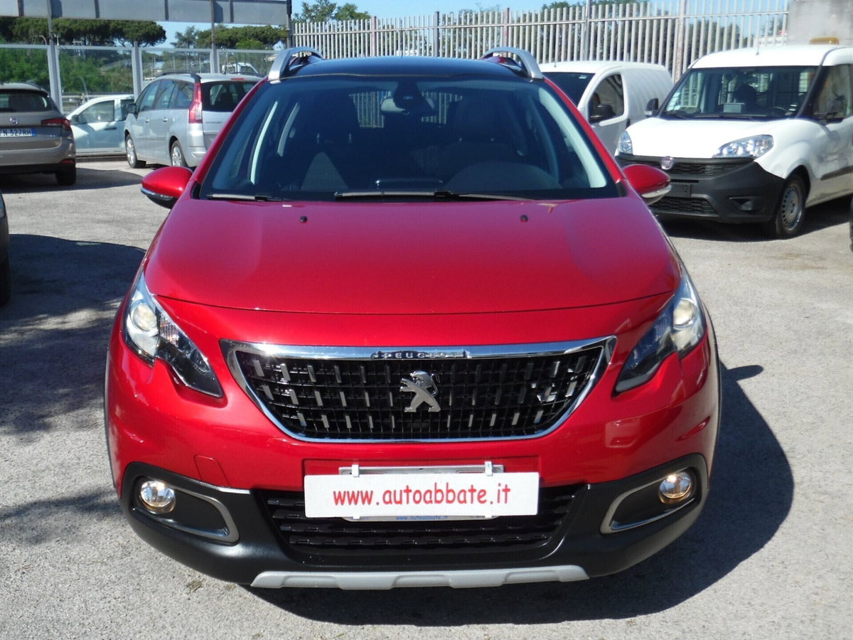Peugeot 2008 BlueHDi 100 S&S Allure (2)