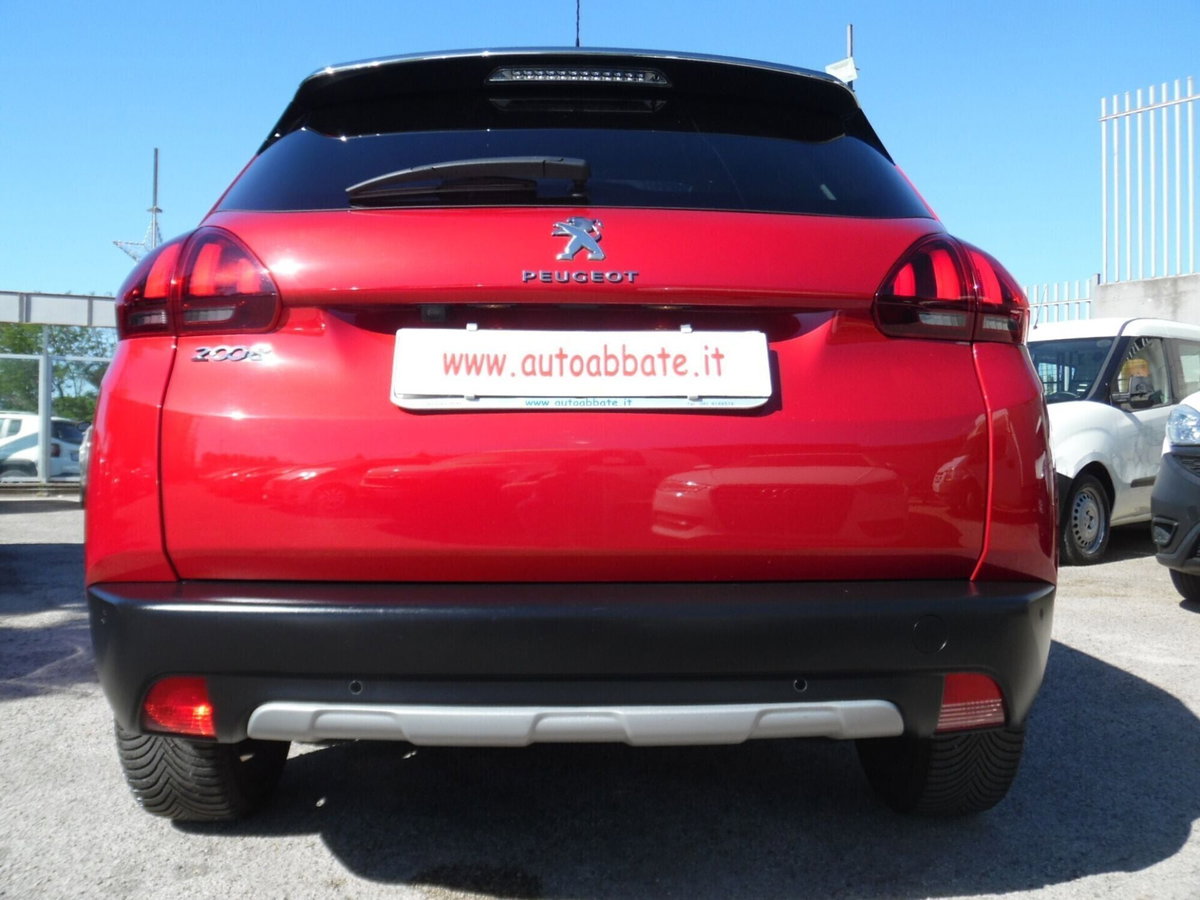 Peugeot 2008 BlueHDi 100 S&S Allure (6)