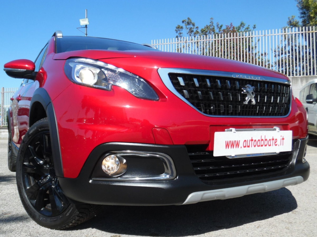 Peugeot 2008 BlueHDi 100 S&S Allure (9)