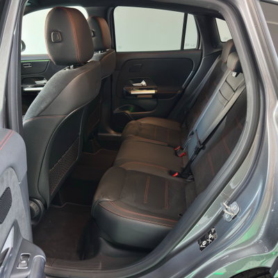 Mercedes-Benz GLA SUV 200 d AMG Line Advanced Plus 4matic auto (19)