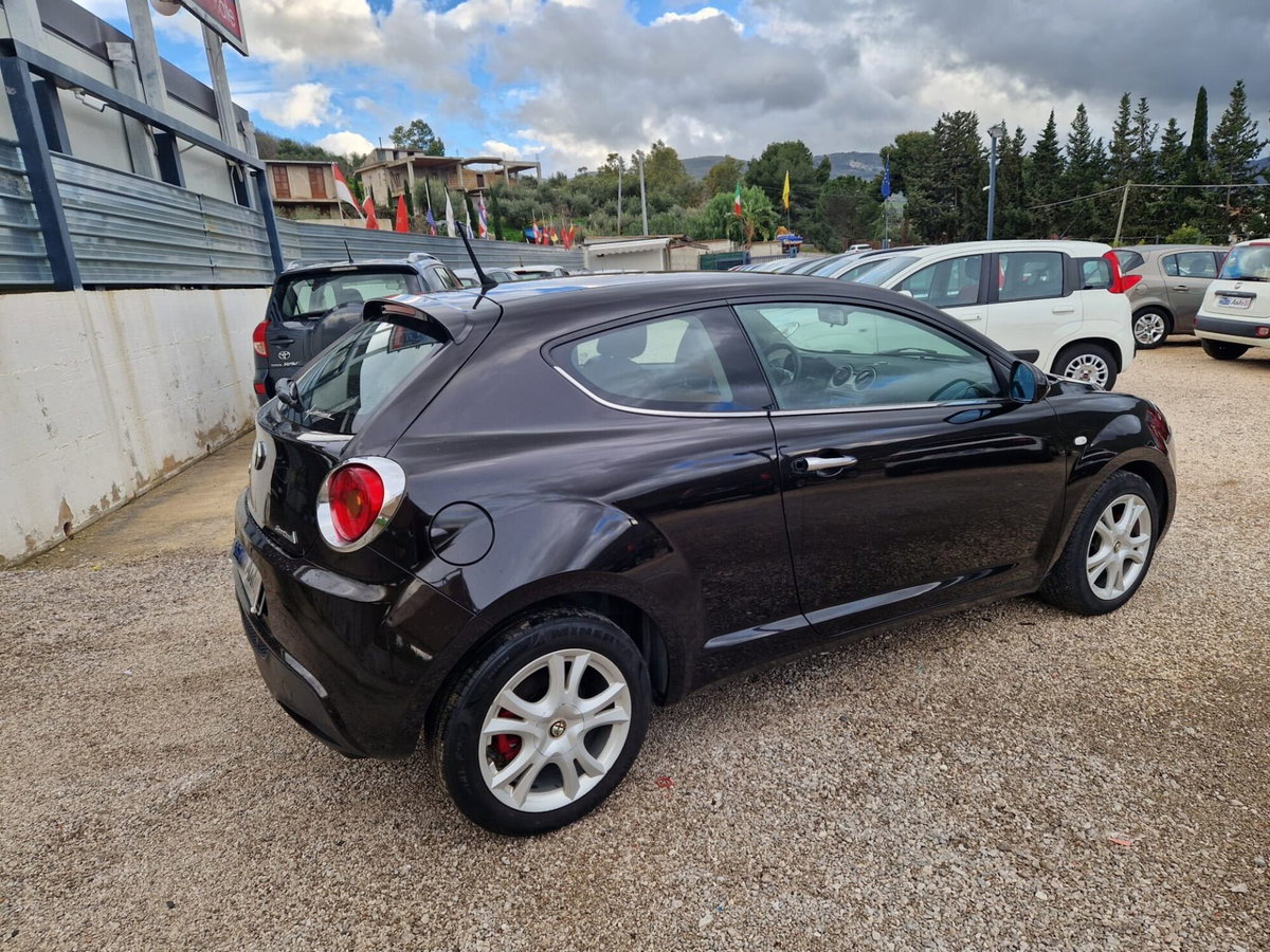 Alfa Romeo MiTo 1.3 JTDm 85 CV S&S Impression (5)