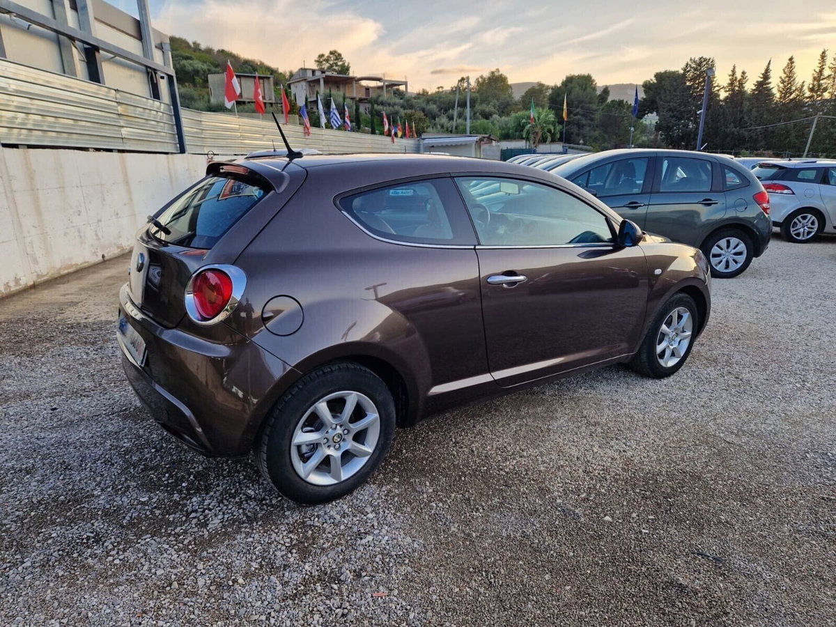 Alfa Romeo MiTo 1.3 JTDm 85 CV S&S Progression (5)