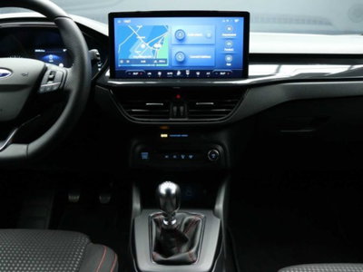 Ford Focus Station Wagon 1.0 EcoBoost Hybrid 125 CV SW ST-Line (11)