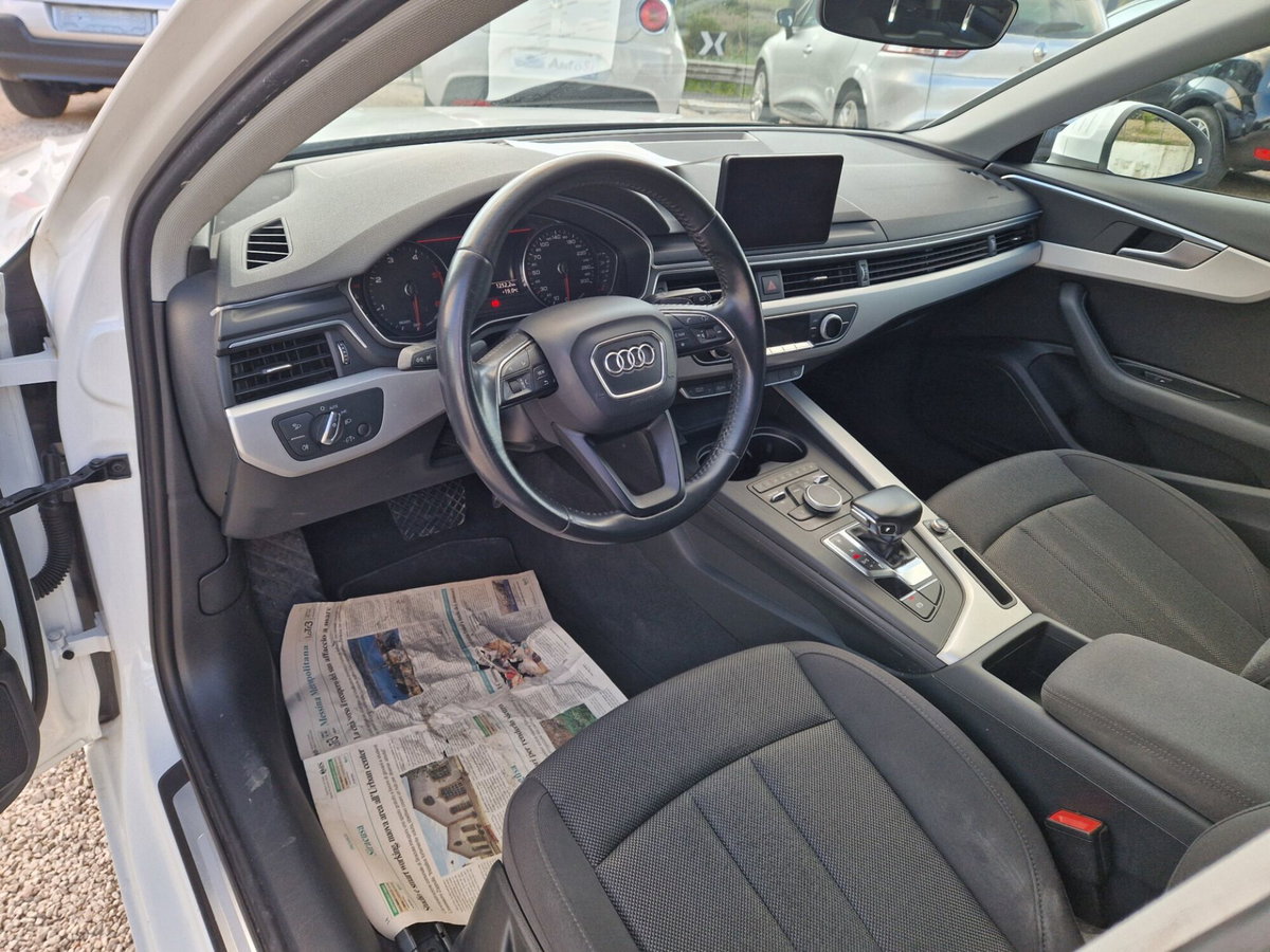 Audi A4 Avant 35 TDI S tronic Business (14)