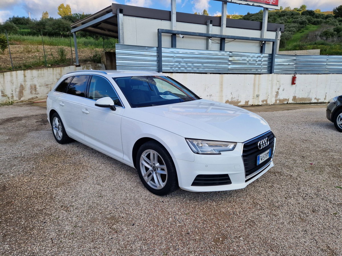 Audi A4 Avant 35 TDI S tronic Business (4)