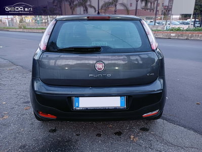 Fiat Punto Evo 1.3 Mjt 90 CV 3 porte Dualogic Dynamic (5)