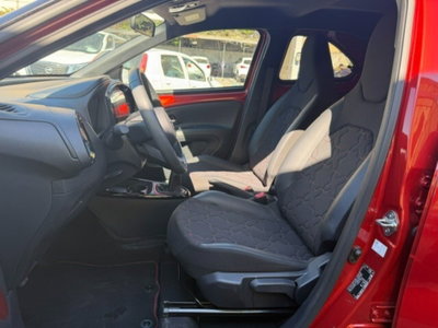 Toyota Aygo X 1.0 VVT-i 72 CV 5 porte Limited Air (12)