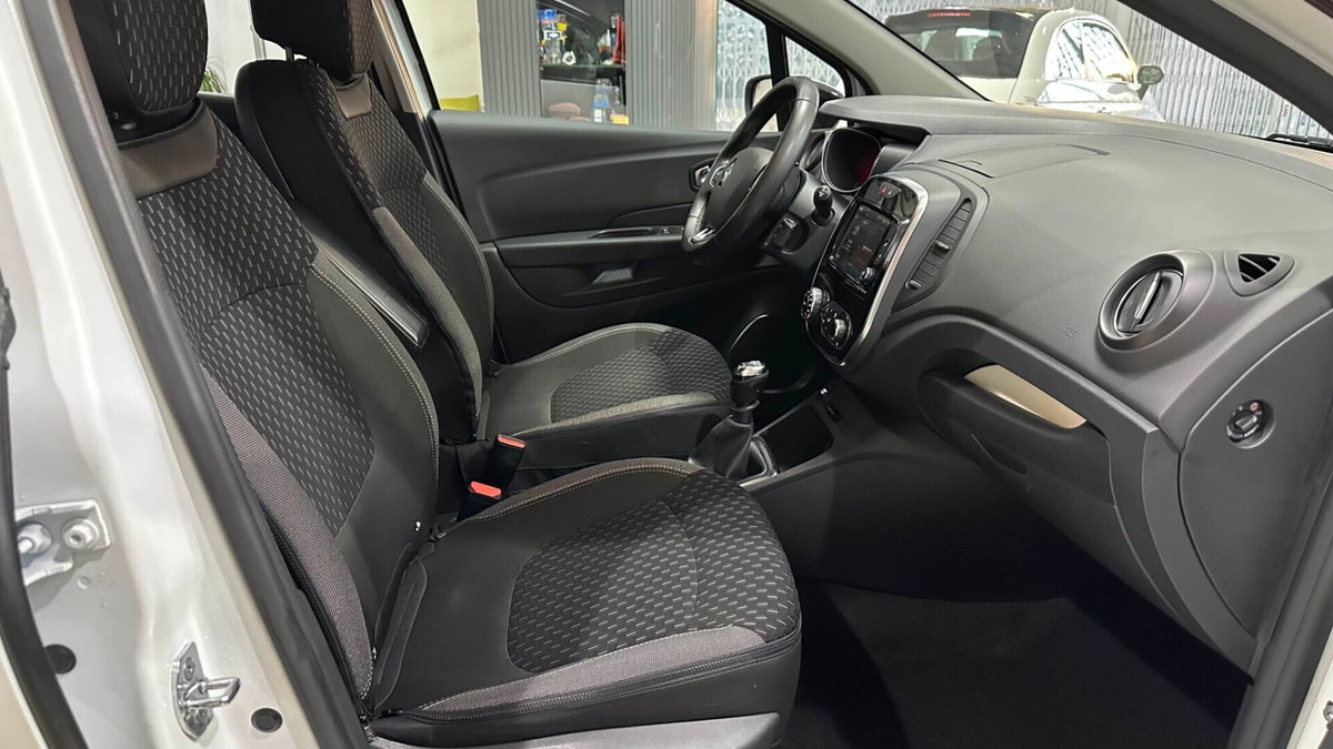 Renault Captur dCi 8V 110 CV Start&Stop Energy Zen (14)