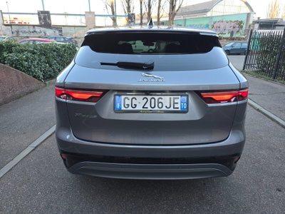 Jaguar F-Pace 2.0d i4 mhev R-Dynamic HSE 90th Anniversary Edition awd 204cv auto (4)