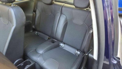 Opel Adam Rocks 1.4 87 CV Easytronic Air (12)
