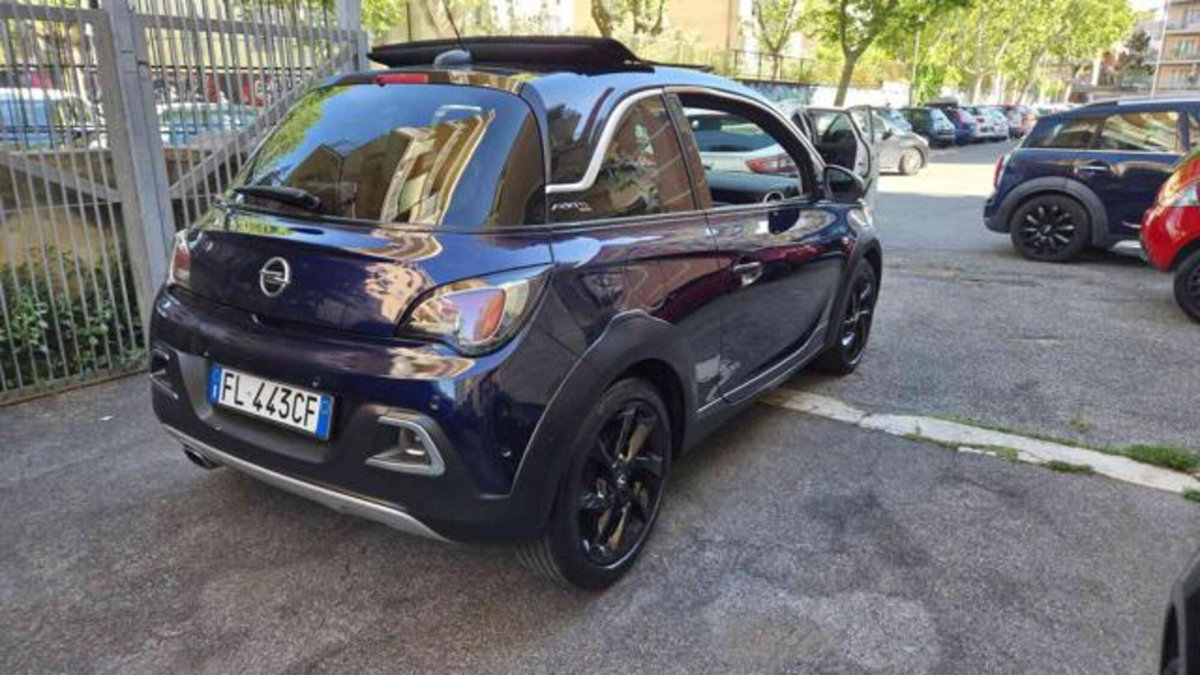 Opel Adam Rocks 1.4 87 CV Easytronic Air (4)
