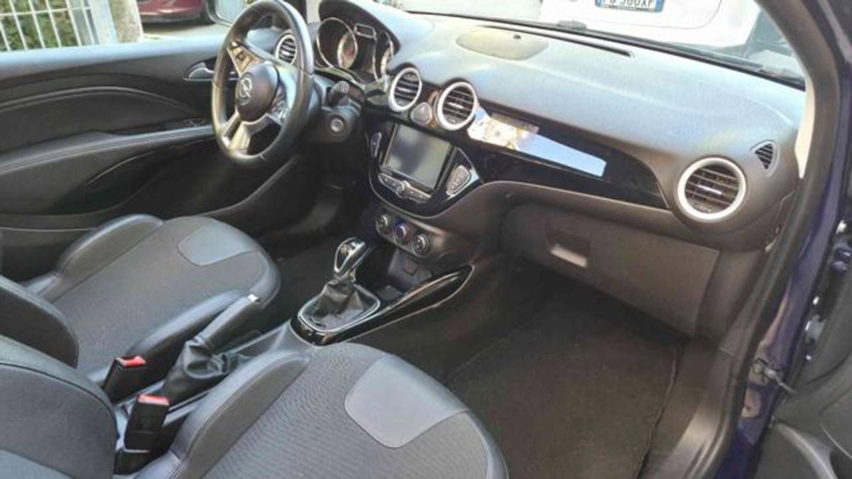 Opel Adam Rocks 1.4 87 CV Easytronic Air (9)