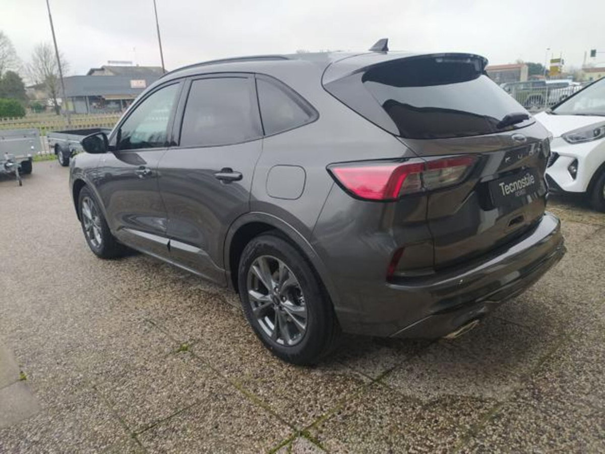 Ford Kuga 2.5 Full Hybrid 190 CV CVT 2WD ST-Line Design (2)