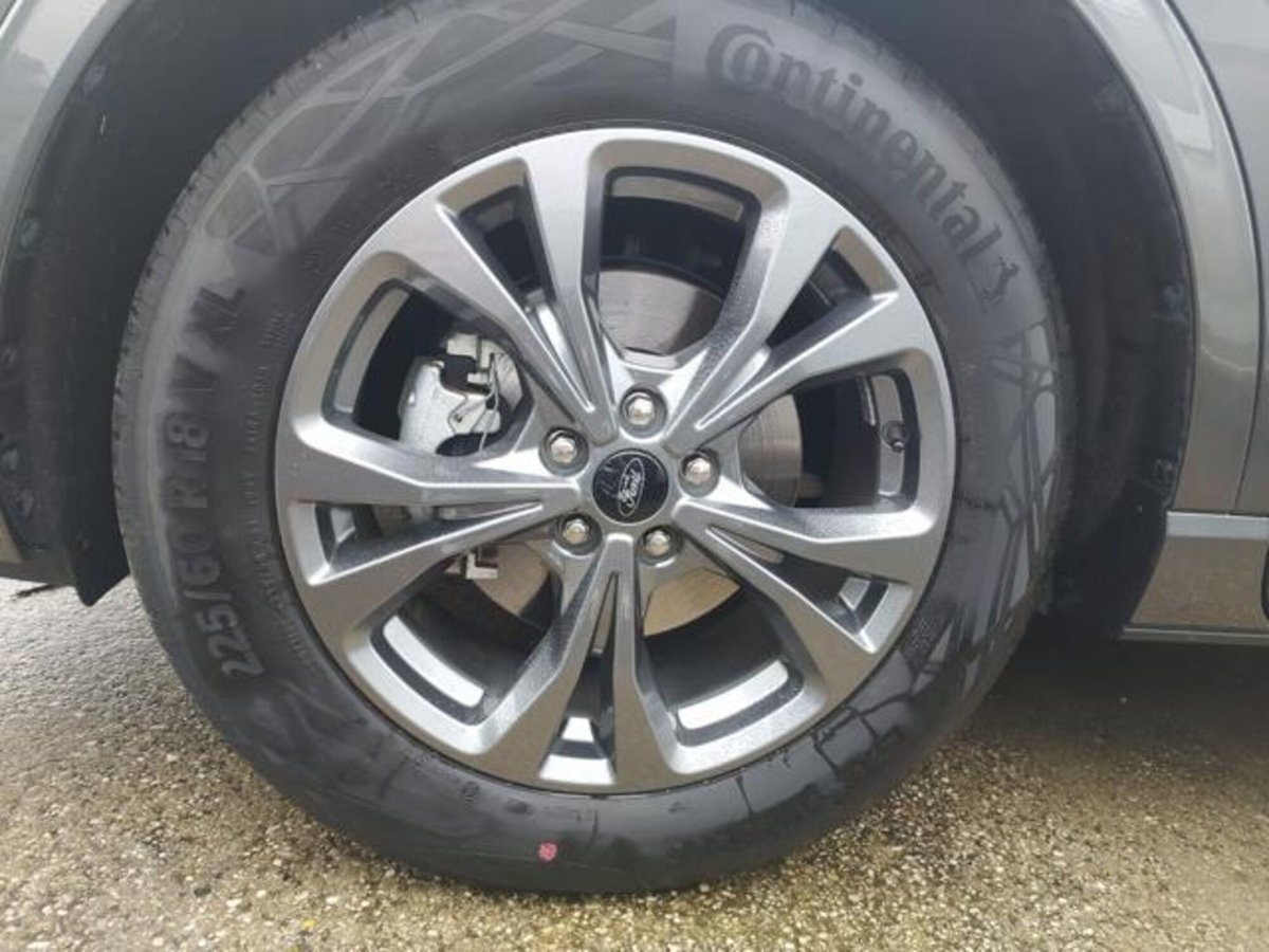 Ford Kuga 2.5 Full Hybrid 190 CV CVT 2WD ST-Line Design (7)