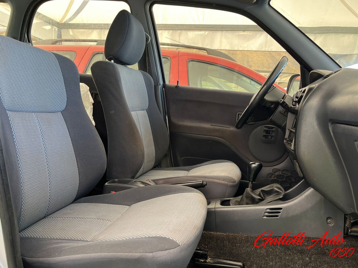 Daihatsu Terios 1.3i 16V cat 2WD DB (7)