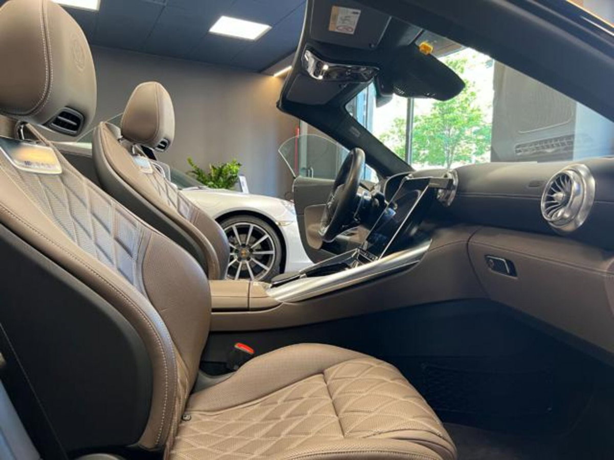 Mercedes-Benz SL 63 Premium 4matic+ auto (19)