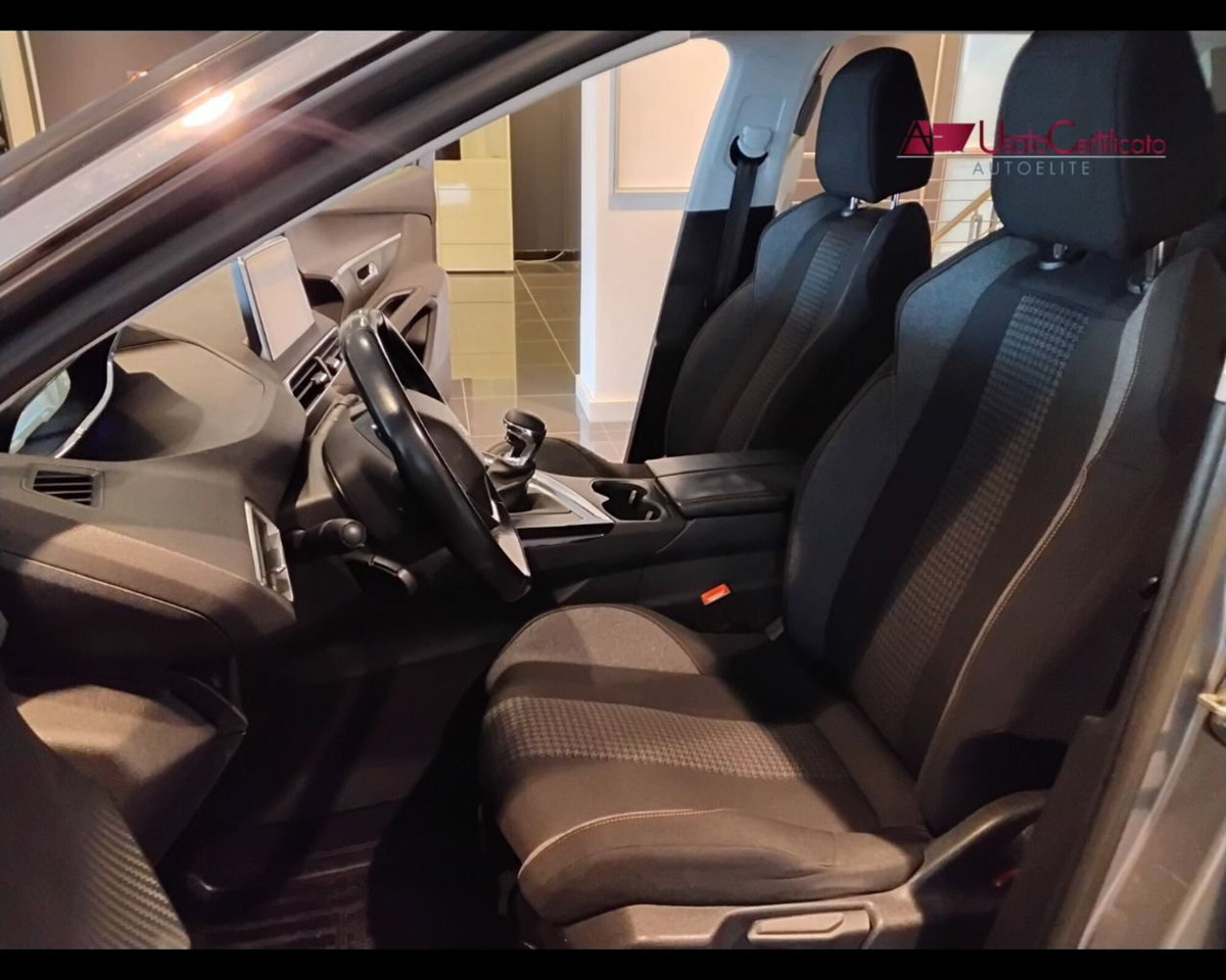 Peugeot 5008 BlueHDi 150 S&S Business (20)