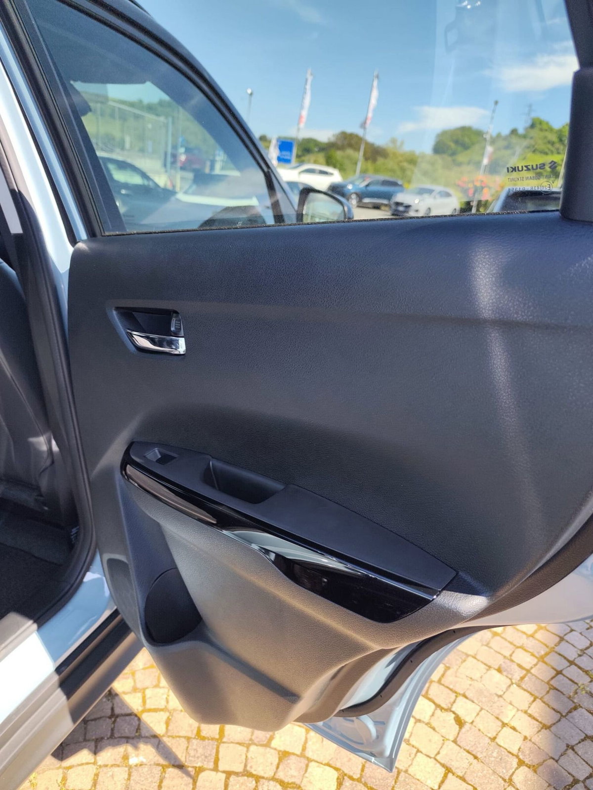 Suzuki Vitara Vitara 61kWh Top 2wd (11)