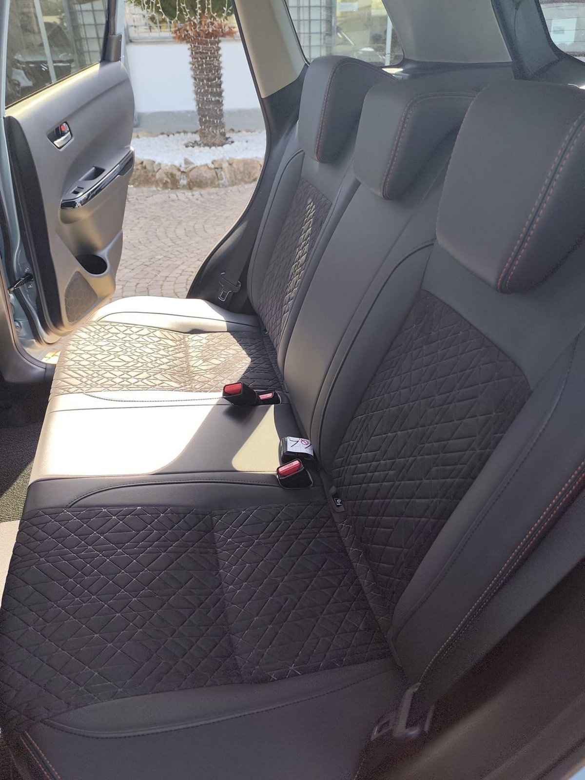 Suzuki Vitara Vitara 61kWh Top 2wd (13)