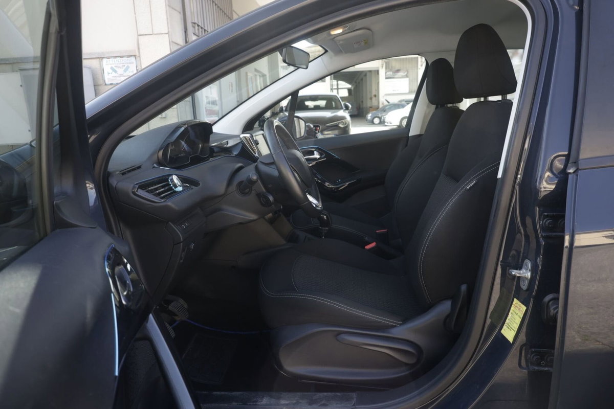 Peugeot 208 82 5p. GPL Active (17)