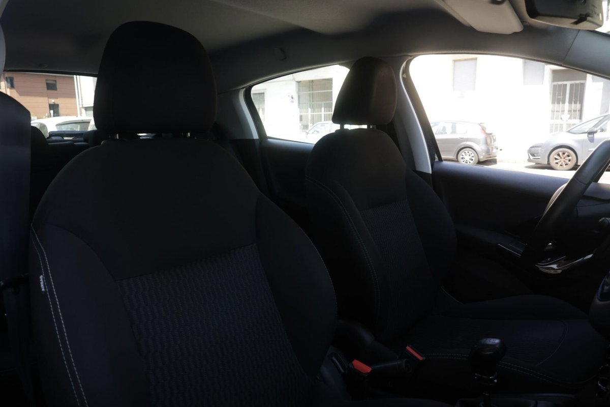 Peugeot 208 82 5p. GPL Active (6)