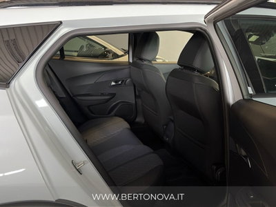 Peugeot 2008 1.2 hybrid Allure 110cv e-dcs6 (6)