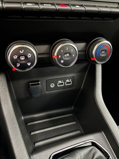 Renault Clio 1.0 tce Evolution Gpl 100cv (15)