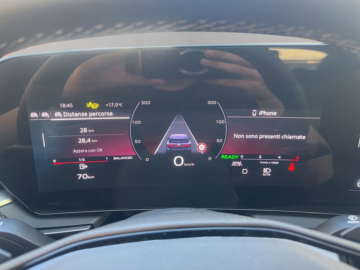 Audi A6 2.0 tdi mhev + S line edition 204cv s-tronic (15)