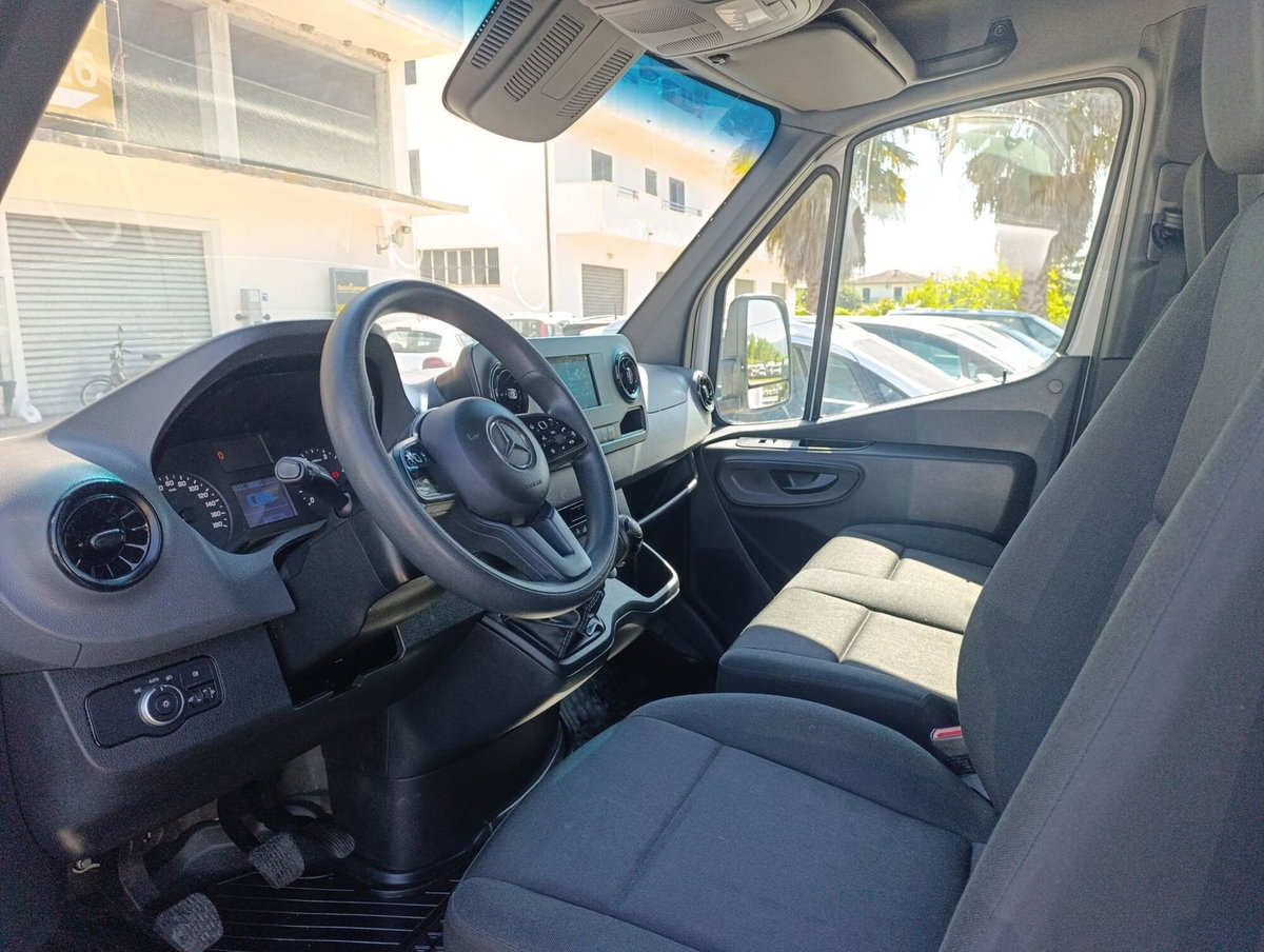 Mercedes-Benz Sprinter T43/35 415 CDI Cabinato (5)
