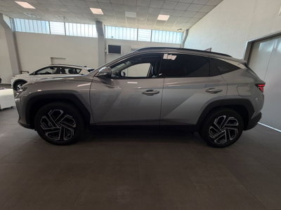 Hyundai Tucson 1.6 hev Exellence 2wd 239cv auto (2)