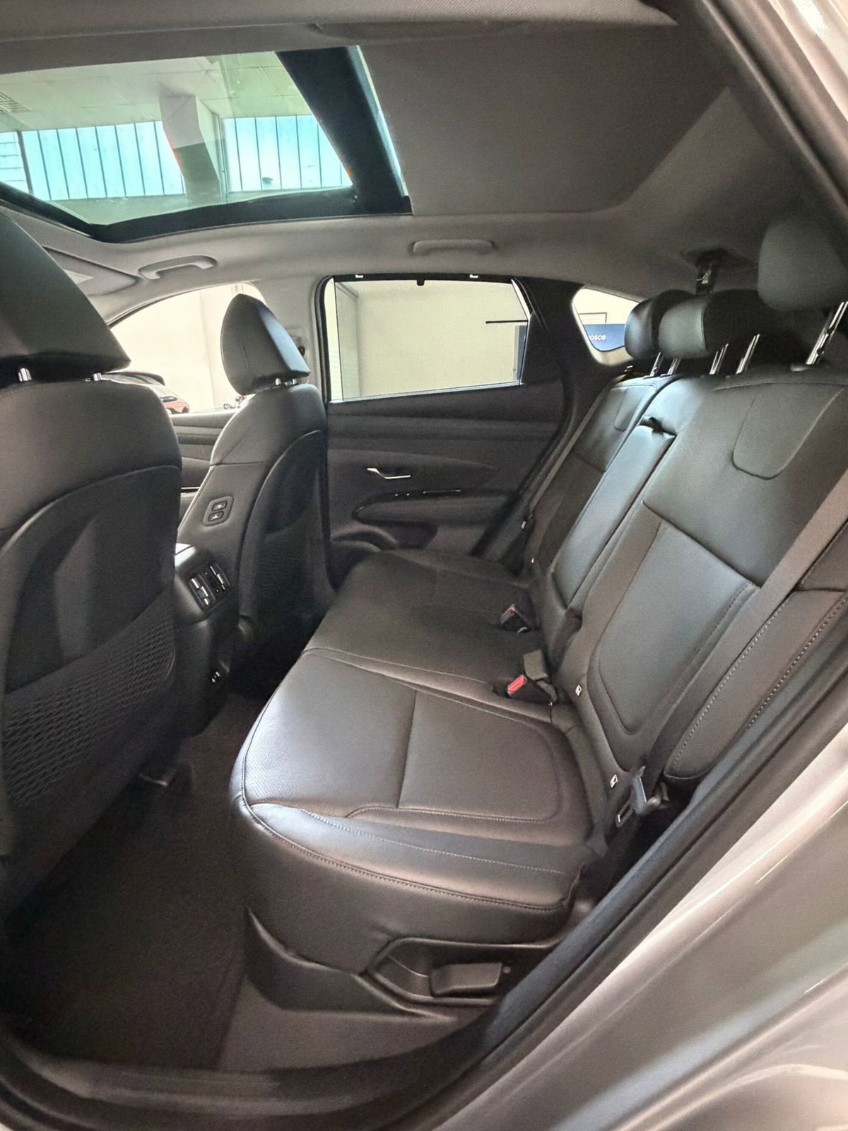 Hyundai Tucson 1.6 hev Exellence 2wd 239cv auto (8)