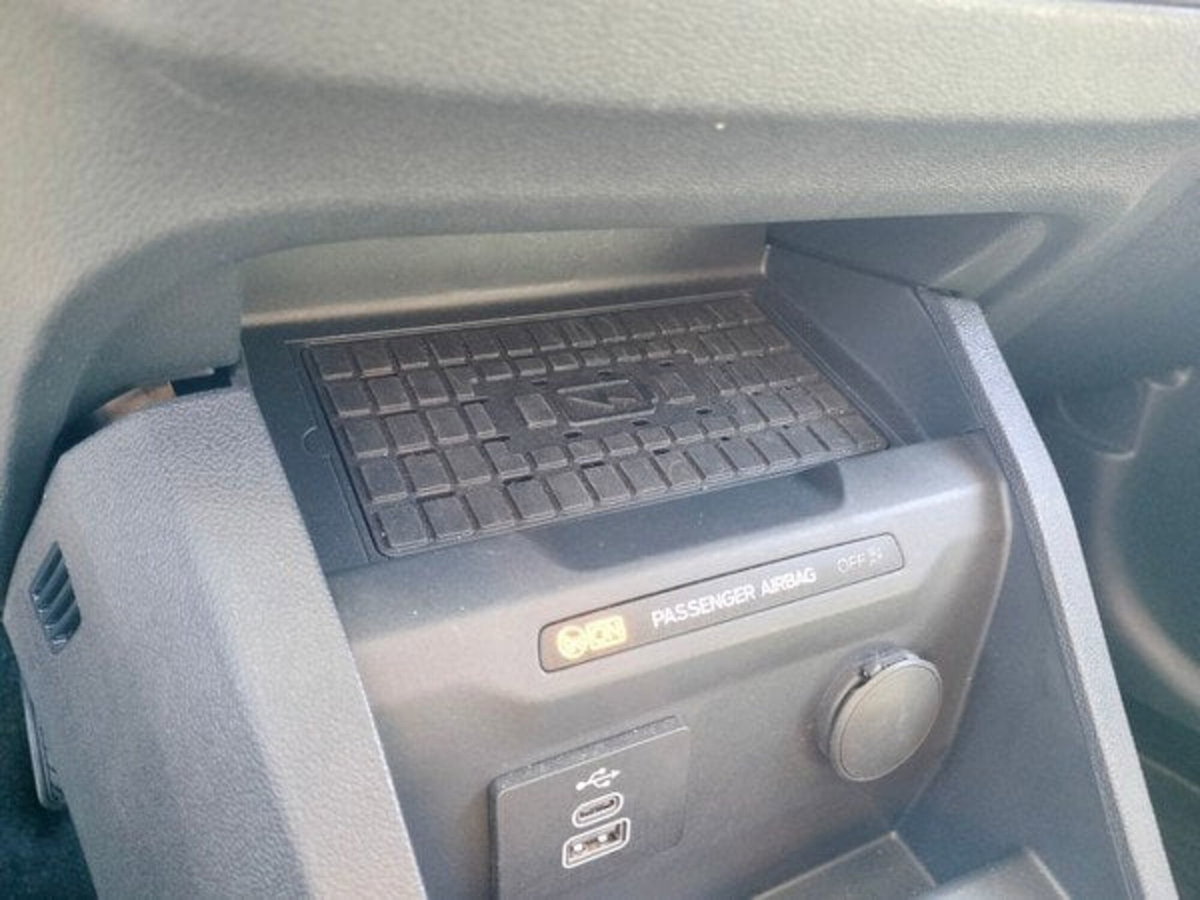 Ford Tourneo Courier 1.0 ecoboost 125cv Titanium powershift (19)