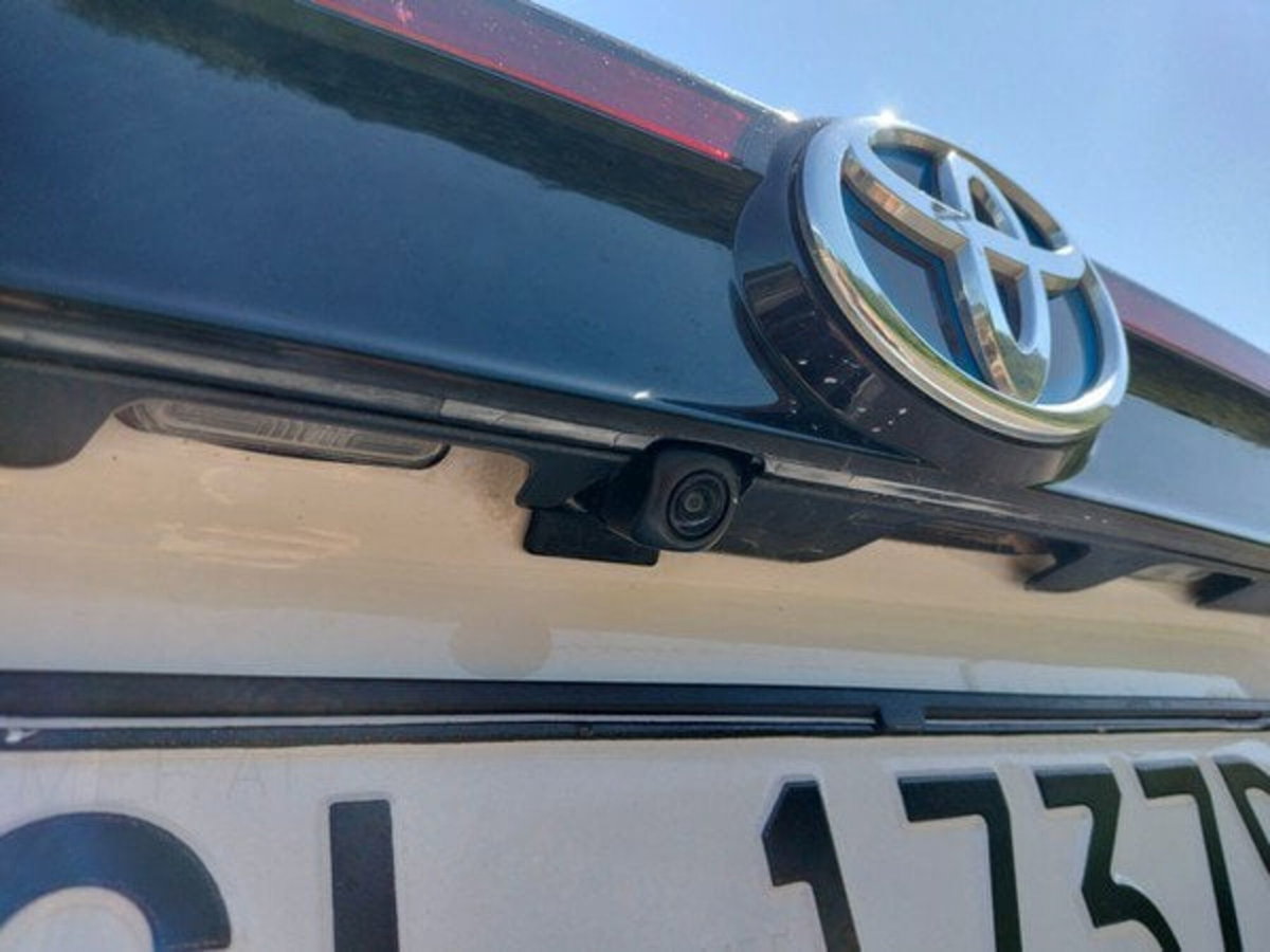 Toyota Yaris Cross Trend awd-i 115cv e-cvt (9)