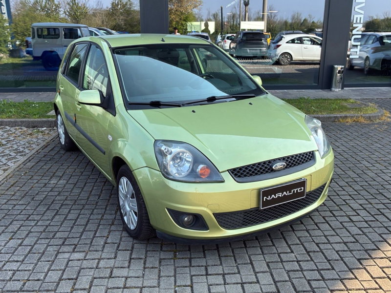 Ford Fiesta 1.2 16V 5p. Titanium