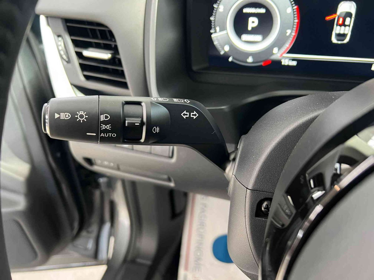 Nissan Qashqai 1.3 mhev N-Connecta 2wd 158cv xtronic (16)