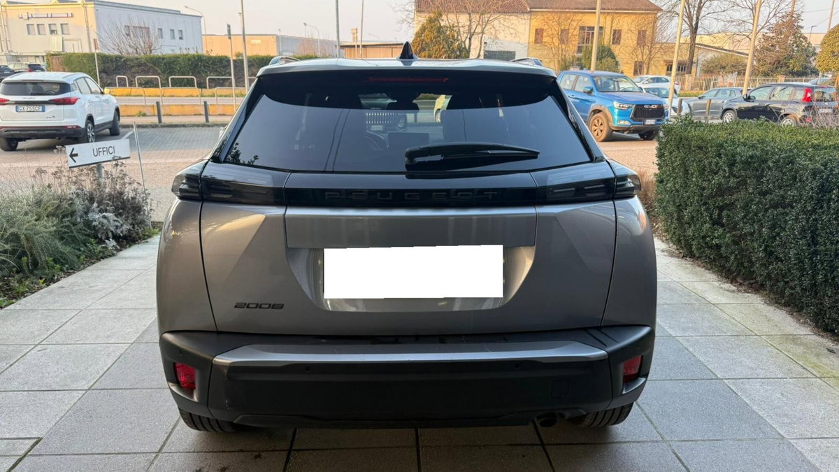 Peugeot 2008 1.2 puretech Allure s&s 100cv (5)