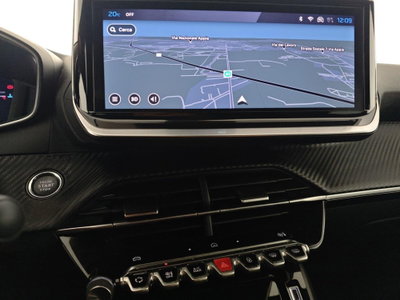 Peugeot 2008 PureTech 100 S&S Allure (17)