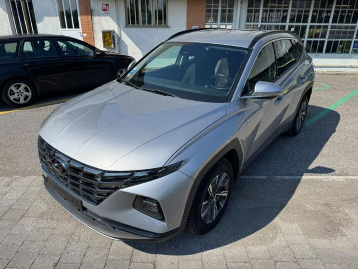 Hyundai Tucson 1.6 CRDi 136CV 48V DCT XLine (2)