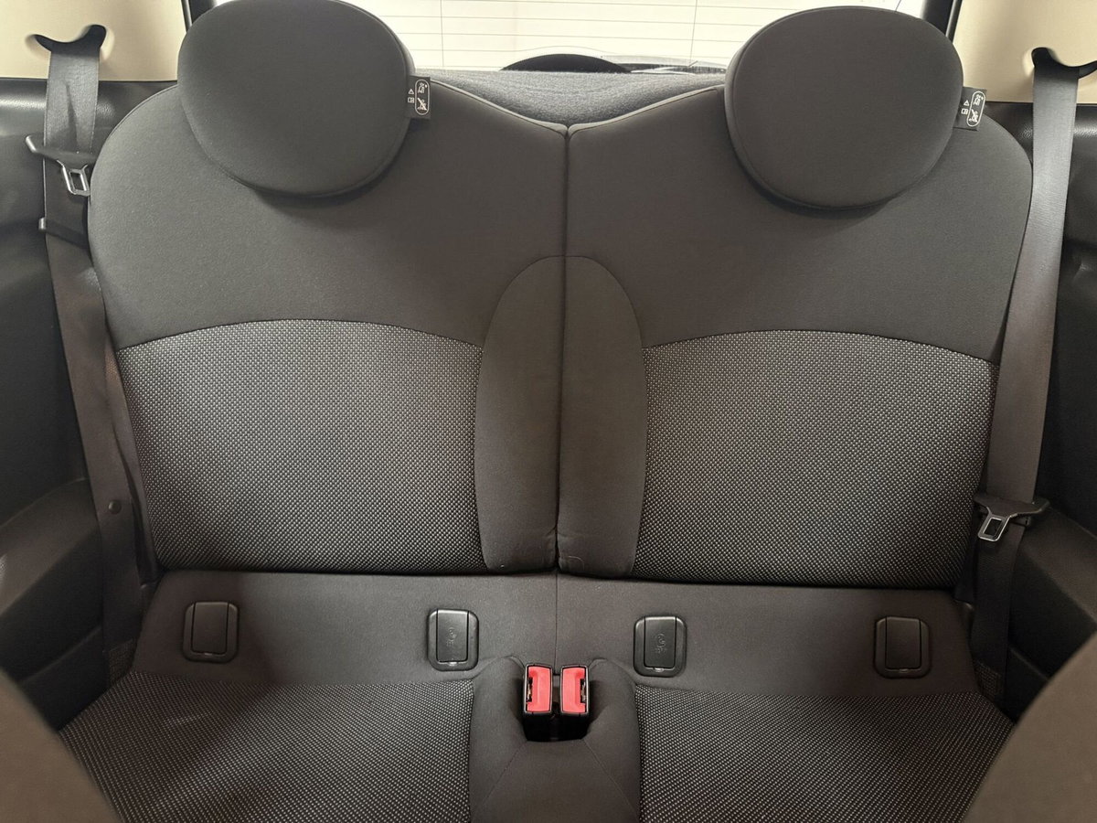 MINI Mini 1.6 16V One (55kW) (12)
