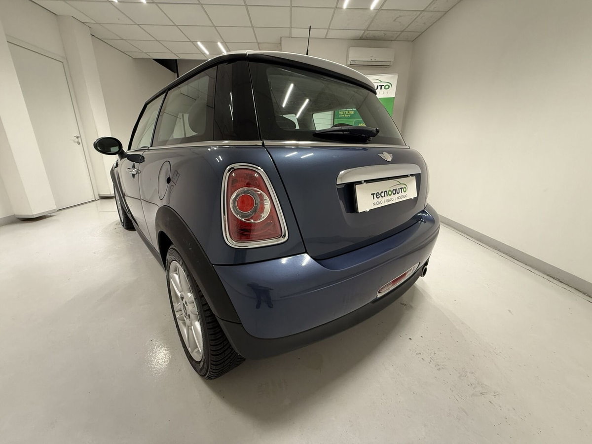 MINI Mini 1.6 16V One (55kW) (13)