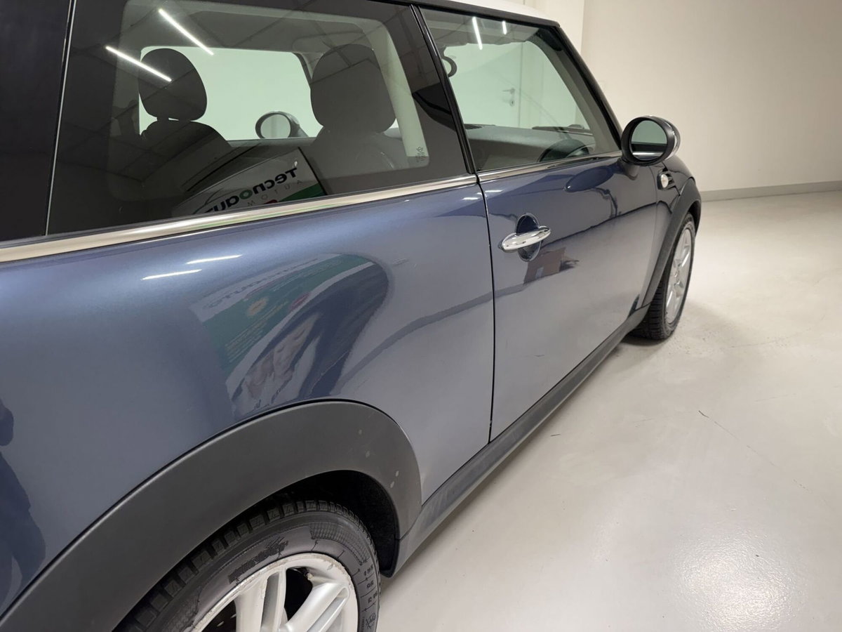 MINI Mini 1.6 16V One (55kW) (19)