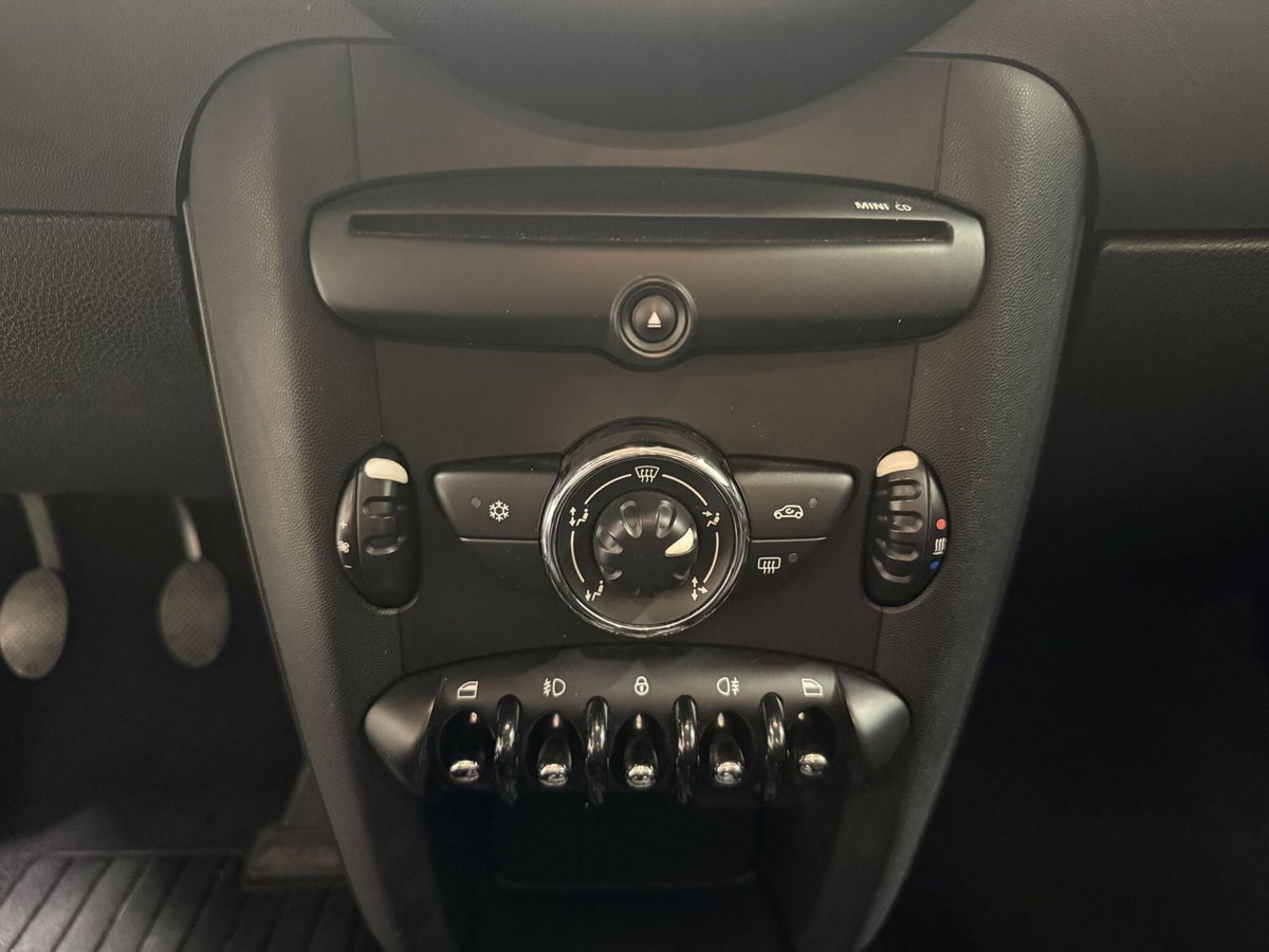 MINI Mini 1.6 16V One (55kW) (6)