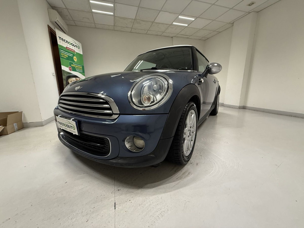 MINI Mini 1.6 16V One (55kW) (7)