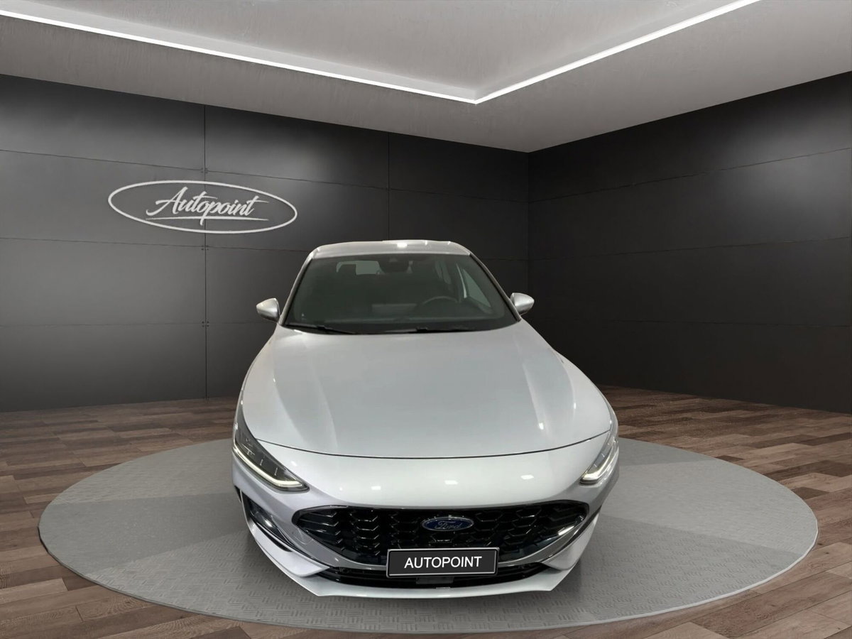 Ford Focus 1.0t ecoboost h ST-Line X 155cv powershift (2)